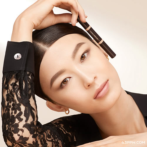 LAURA MERCIER (罗拉玛希)品牌形象展示